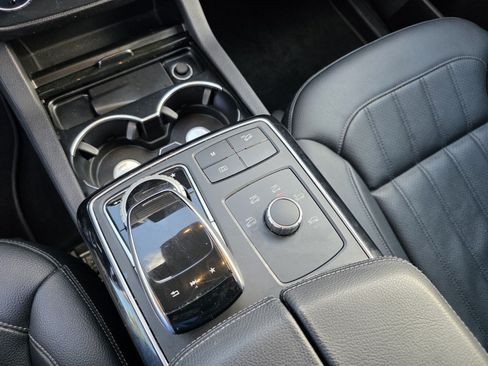 Used 2017 Mercedes-Benz GLE 350 4MATIC image 23