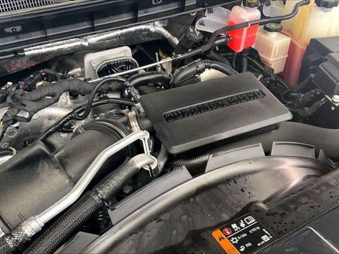 Used 2024 GMC Sierra 2500 Denali Ultimate AWD/4WD image 32