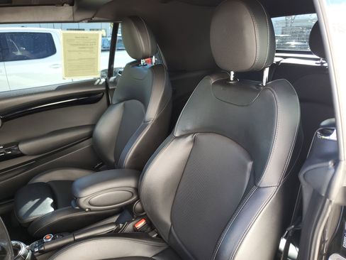 Used 2016 MINI Cooper S image 18