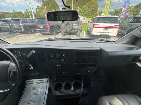 Used 2020 Chevrolet Express 2500 w/ Driver Convenience Package RWD image 27