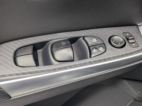 Certified 2023 Nissan Sentra SR w/ SR Premium Package FWD image 7