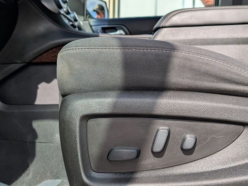 Used 2019 GMC Yukon SLE w/ SLE Value Package RWD image 24