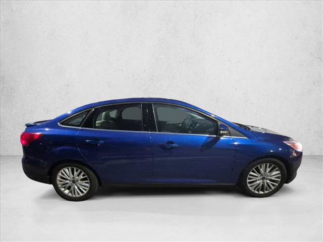 Used 2018 Ford Focus Titanium FWD image 4