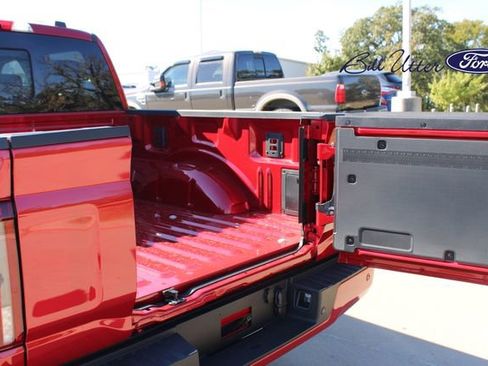 New 2025 Ford F150 Platinum w/ FX4 Off-Road Package image 8