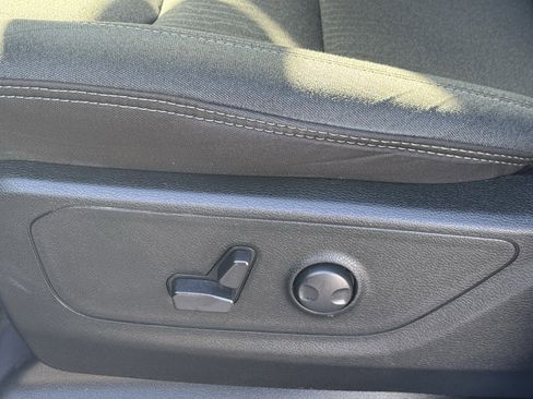 Used 2023 RAM 1500 Big Horn image 13