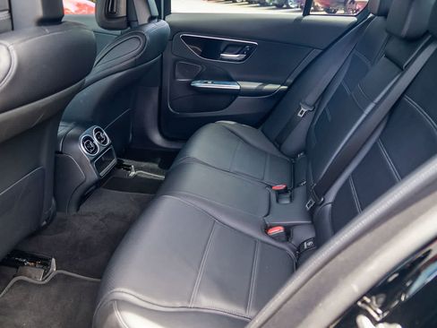 Used 2022 Mercedes-Benz C 300 Sedan image 18