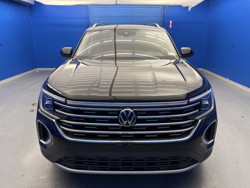 New 2026 Volkswagen Atlas SEL image 3