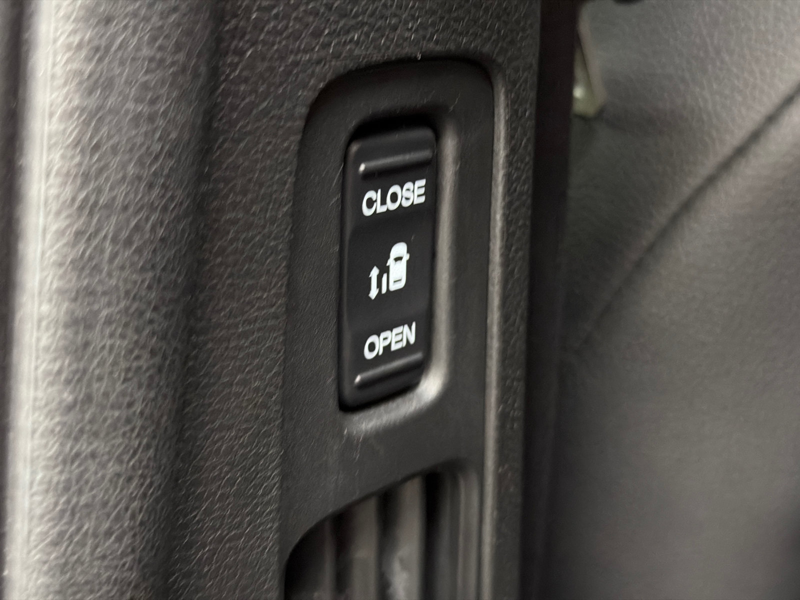 Used 2025 Honda Odyssey Sport-L image 20