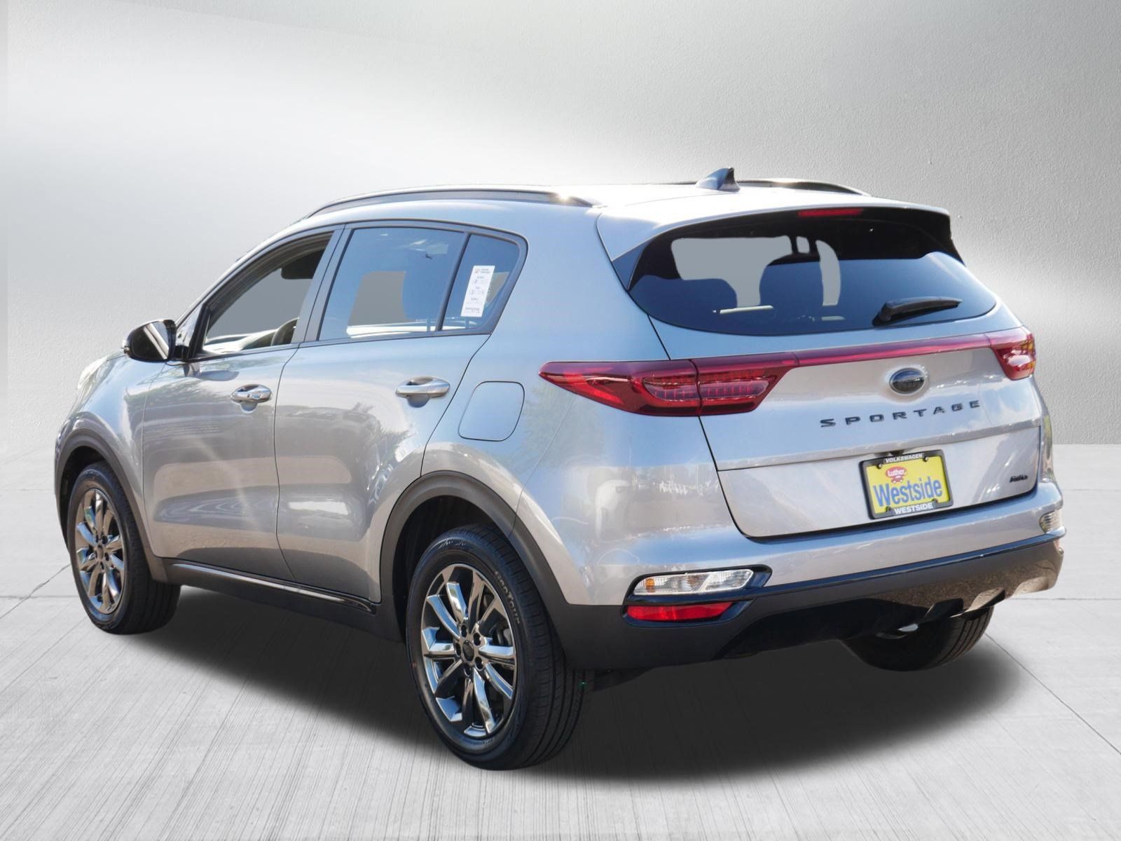 Used 2021 Kia Sportage S w/ S AWD Premium Package image 5