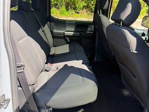 Used 2019 Ford F150 XLT w/ Equipment Group 302A Luxury AWD/4WD image 18