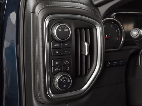 Used 2020 Chevrolet Silverado 2500 High Country w/ Z71 Off-Road Package image 30