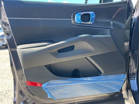 New 2026 Kia Sorento LX image 7