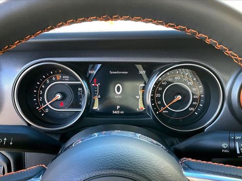 Certified 2023 Jeep Gladiator Mojave w/ Trailer Tow Package image 10