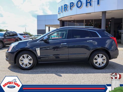 Used 2015 Cadillac SRX Luxury w/ Driver Awareness Package FWD image 2