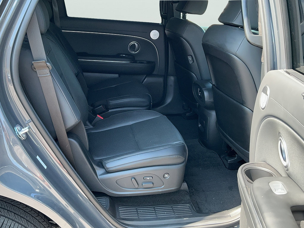 Certified 2026 Hyundai Palisade Calligraphy FWD image 41