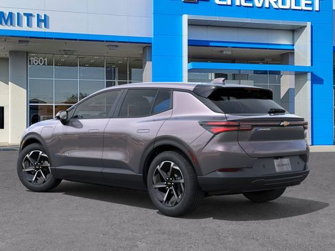 New 2026 Chevrolet Equinox EV LT image 27