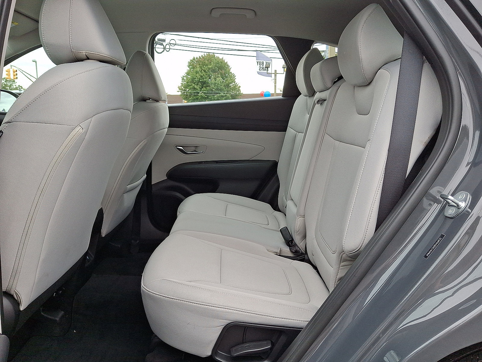 Used 2025 Hyundai Tucson SE AWD/4WD image 17