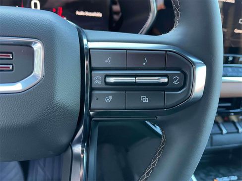 New 2026 GMC Canyon AT4 w/ Technology Plus Package image 24