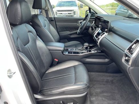 Used 2023 Kia Sorento SX FWD image 42