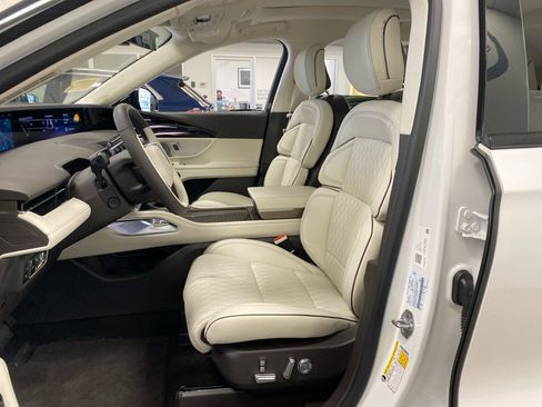 New 2026 Lincoln Nautilus Black Label AWD/4WD image 15