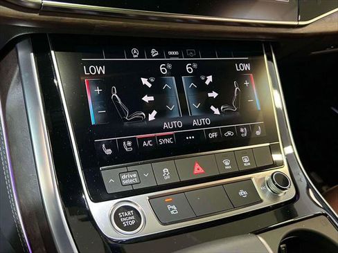 Used 2025 Audi Q8 Premium Plus image 29