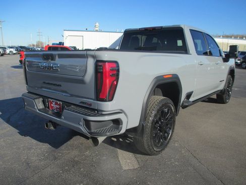 Certified 2024 GMC Sierra 2500 AT4 w/ AT4 Premium Plus Package image 5