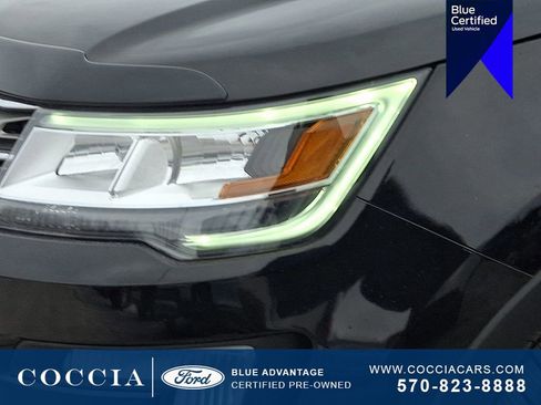 Certified 2017 Ford Explorer XLT w/ Equipment Group 202A image 9