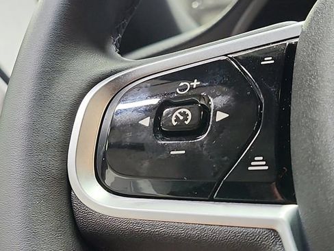 Used 2026 Volvo XC90 B6 Ultra w/ Protection Package AWD/4WD image 25