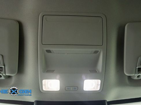 Used 2023 Ford Maverick Lariat image 18