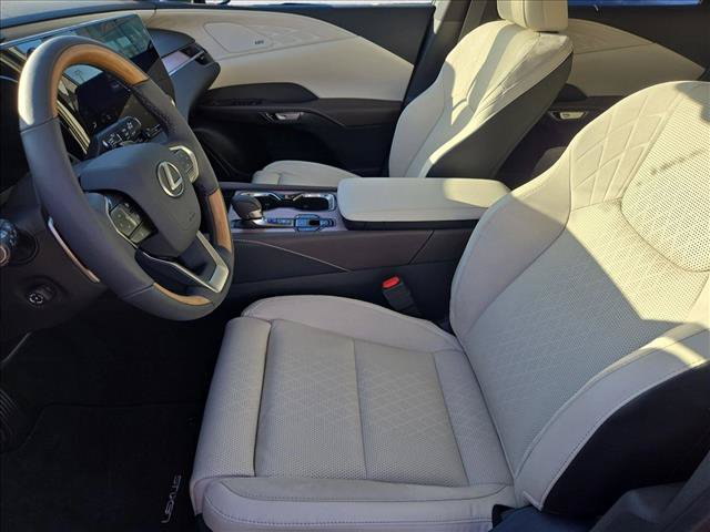 Used 2026 Lexus RX 350 FWD w/ Convenience Package image 14