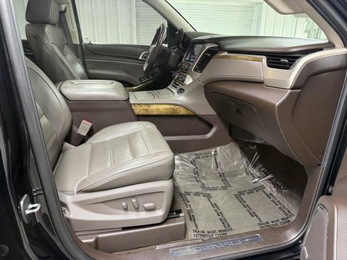 Used 2016 GMC Yukon Denali w/ Open Road Package AWD/4WD image 48