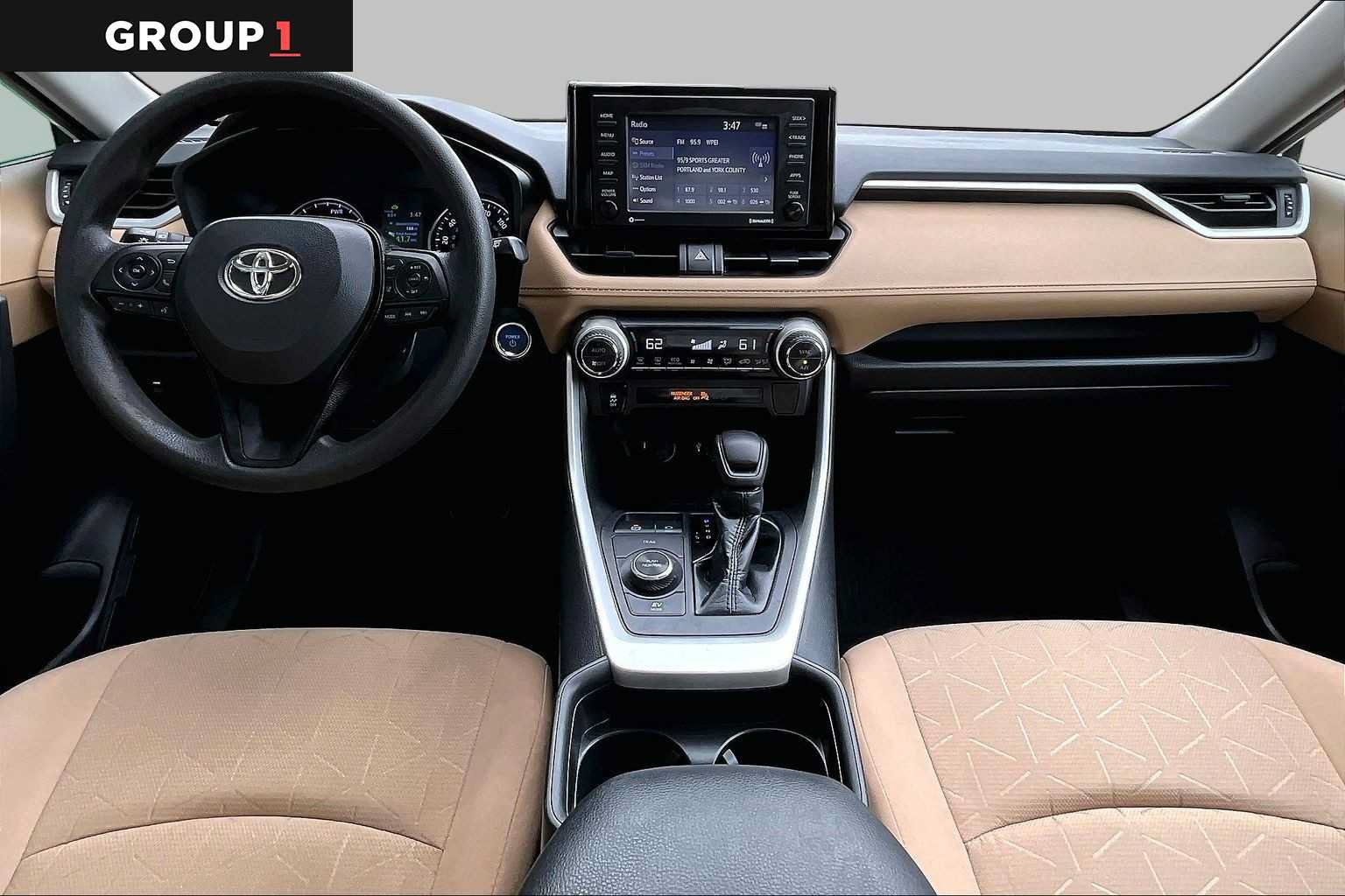 Used 2021 Toyota RAV4 XLE w/ Convenience Package AWD/4WD image 16