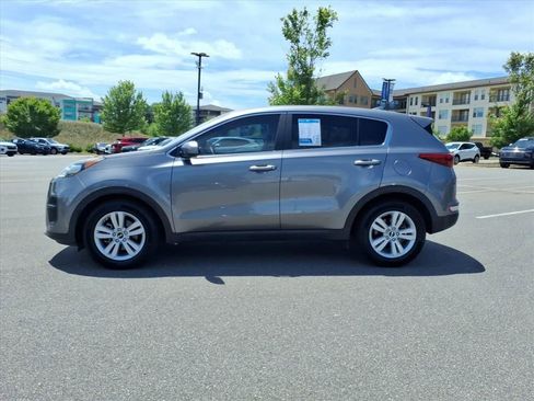 Used 2018 Kia Sportage LX FWD image 28