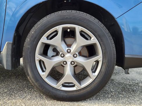 Used 2015 Subaru Forester 2.5i Touring w/ Eyesight & Navigation System image 10