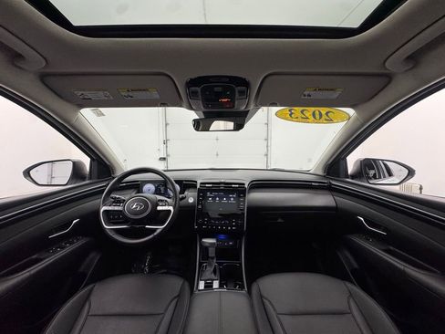 Used 2023 Hyundai Tucson SEL w/ Convenience Package FWD image 3