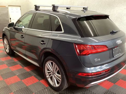 Used 2018 Audi Q5 2.0T Premium Plus w/ Premium Plus Package AWD/4WD image 4