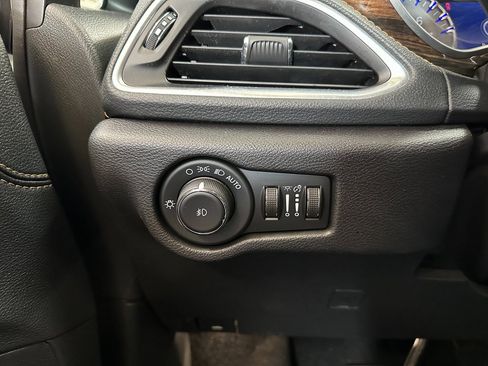 Certified 2021 Chrysler Pacifica Pinnacle image 22