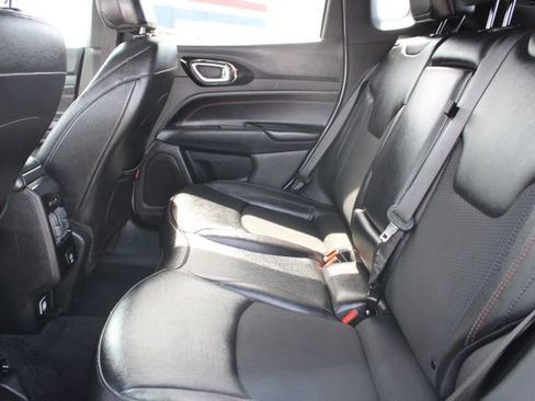 Used 2024 Jeep Compass Trailhawk image 39