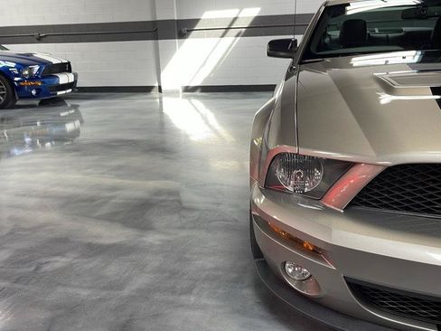 Used 2008 Ford Mustang Shelby GT500 RWD image 7