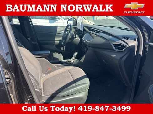 Used 2023 Buick Encore GX Preferred FWD image 25
