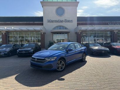 Used 2023 Volkswagen Jetta SE