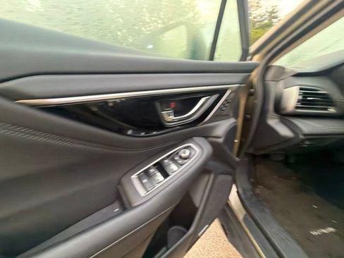 Used 2024 Subaru Outback Limited XT AWD/4WD image 3