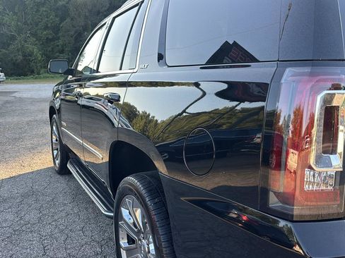 Used 2016 GMC Yukon SLT w/ Open Road Package AWD/4WD image 7