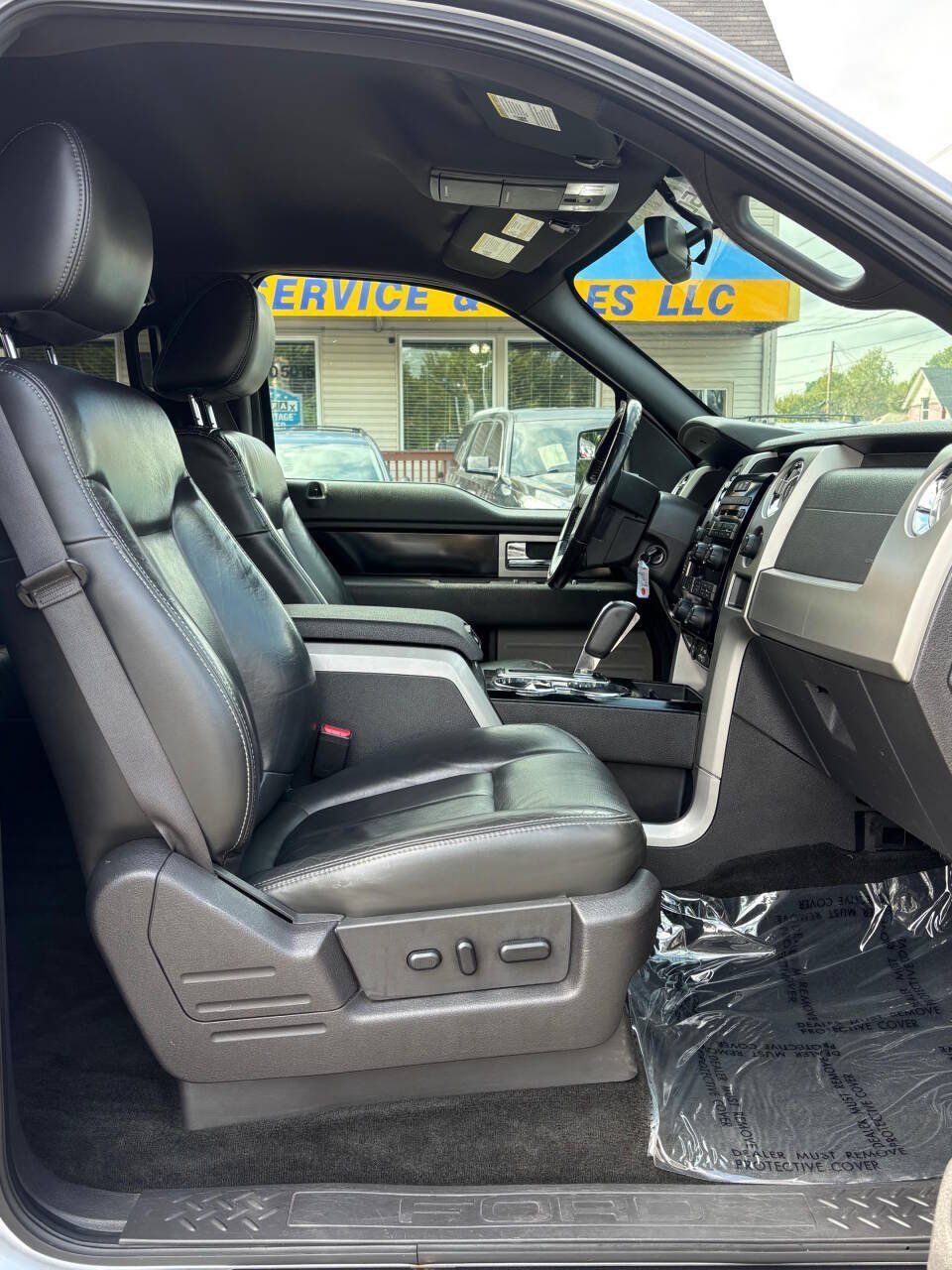 Used 2011 Ford F150 FX4 w/ FX Luxury Pkg AWD/4WD image 18