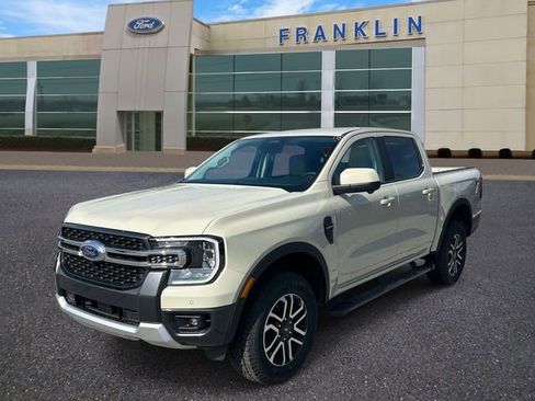 New 2026 Ford Ranger Lariat w/ FX4 Off-Road Package AWD/4WD image 3