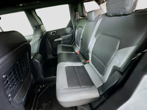Used 2023 Ford Bronco Black Diamond image 20