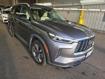 Used 2023 INFINITI QX60 Luxe w/ Cargo Package