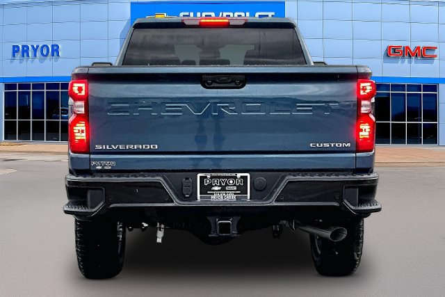 New 2026 Chevrolet Silverado 2500 Custom w/ Custom Value Package AWD/4WD image 4