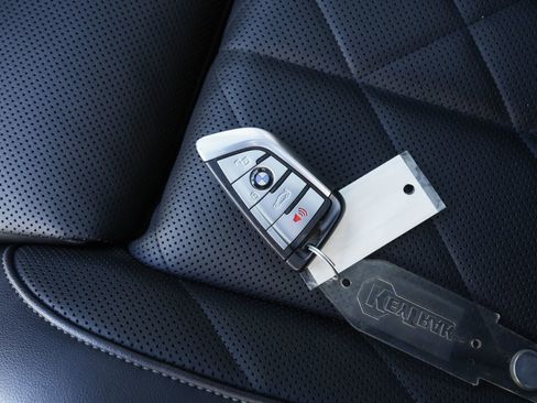 Used 2023 BMW X5 sDrive40i w/ Premium Package image 44