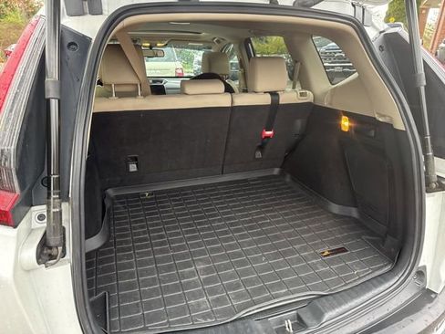 Used 2020 Honda CR-V Touring image 7
